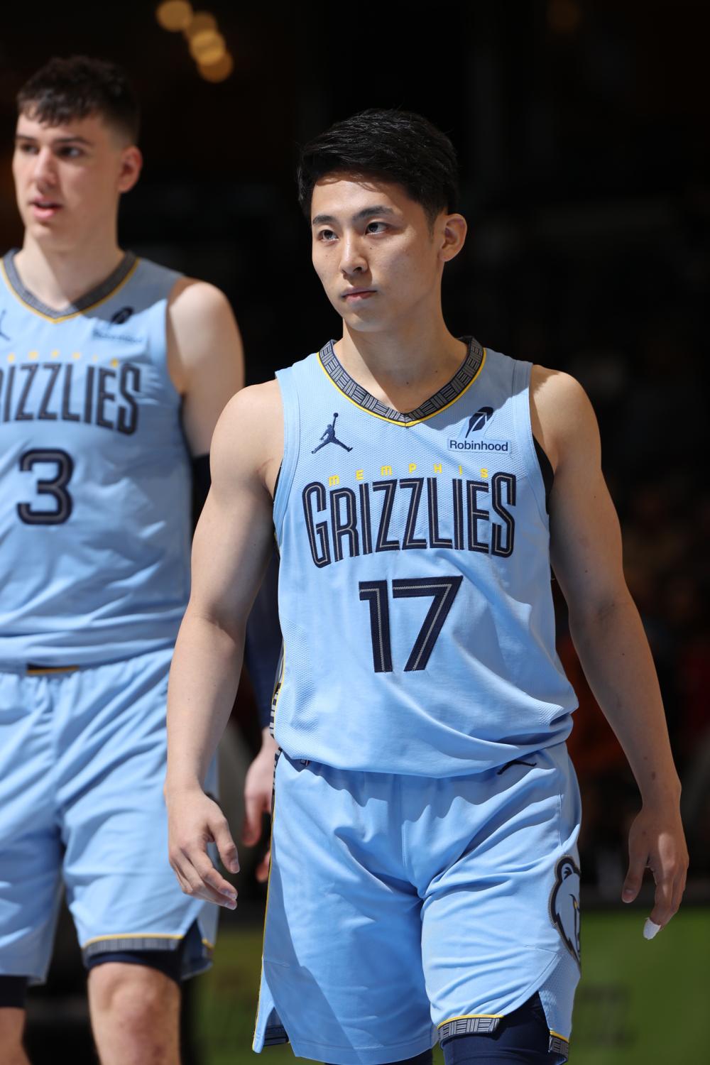 年轻无畏的 年轻无畏的