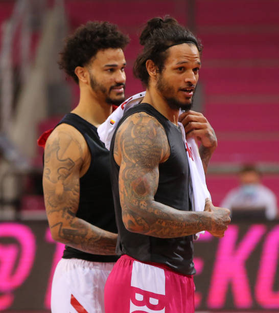 乌这样有潜 乌这样有潜